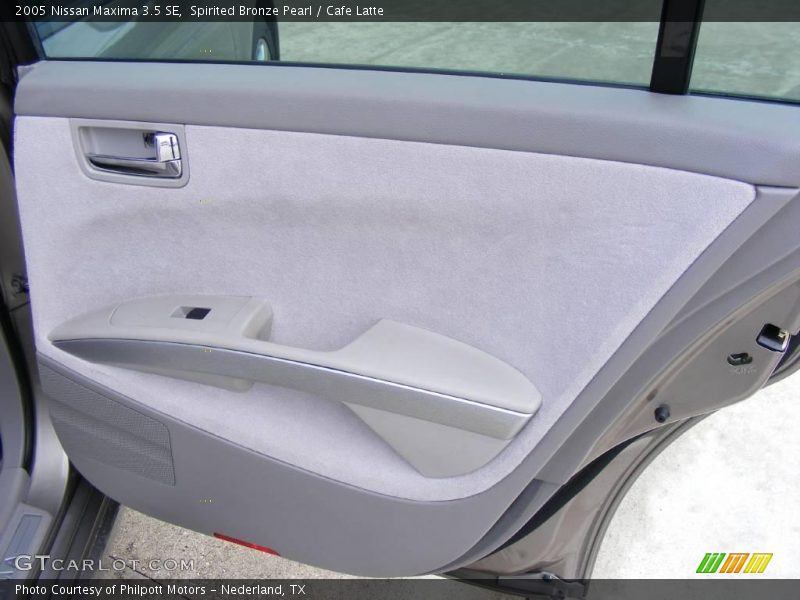 Spirited Bronze Pearl / Cafe Latte 2005 Nissan Maxima 3.5 SE