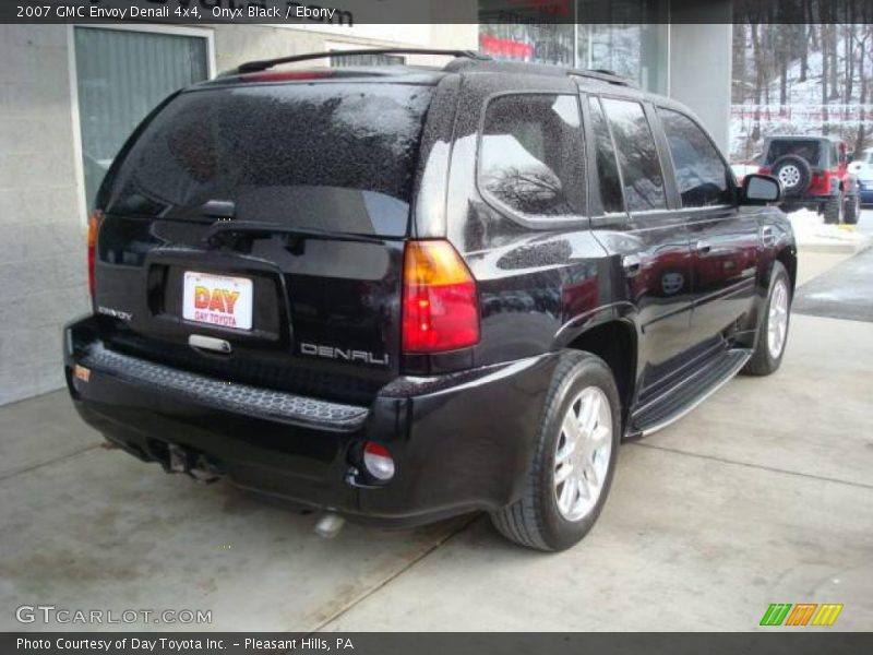 Onyx Black / Ebony 2007 GMC Envoy Denali 4x4
