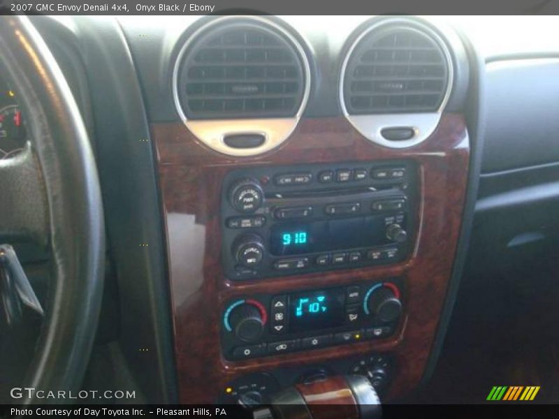 Onyx Black / Ebony 2007 GMC Envoy Denali 4x4