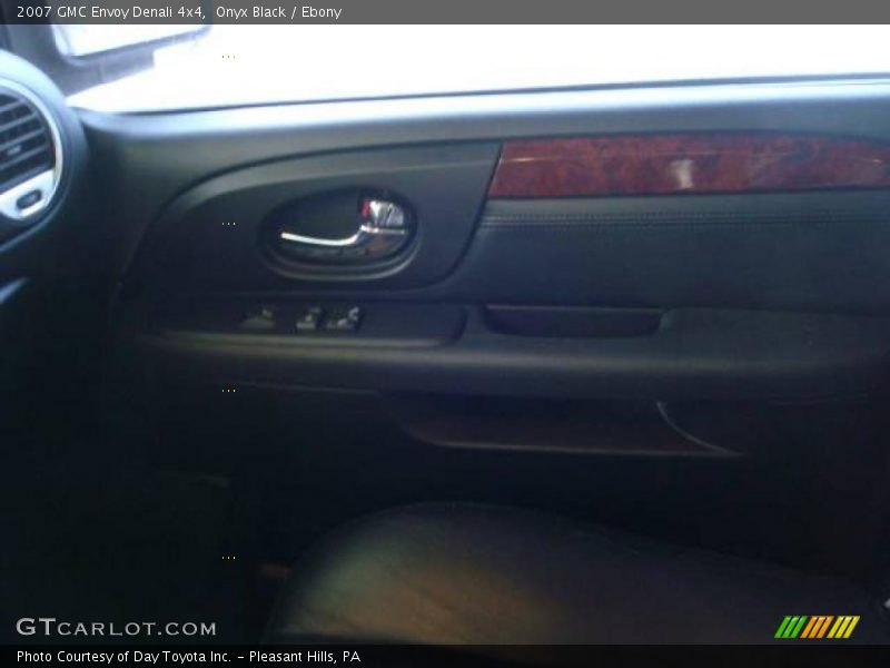 Onyx Black / Ebony 2007 GMC Envoy Denali 4x4