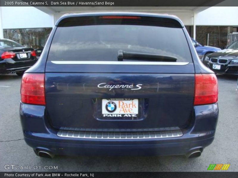 Dark Sea Blue / Havanna/Sand Beige 2005 Porsche Cayenne S