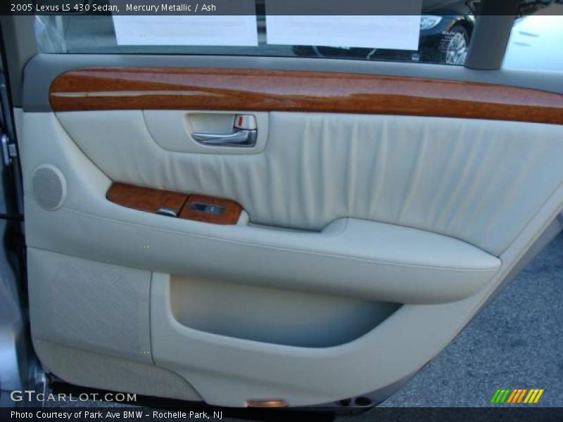 Mercury Metallic / Ash 2005 Lexus LS 430 Sedan