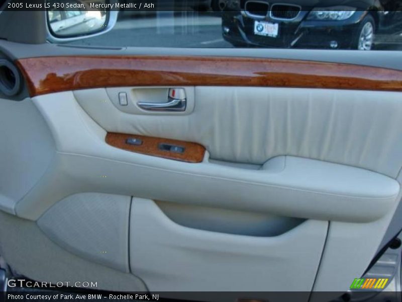 Mercury Metallic / Ash 2005 Lexus LS 430 Sedan