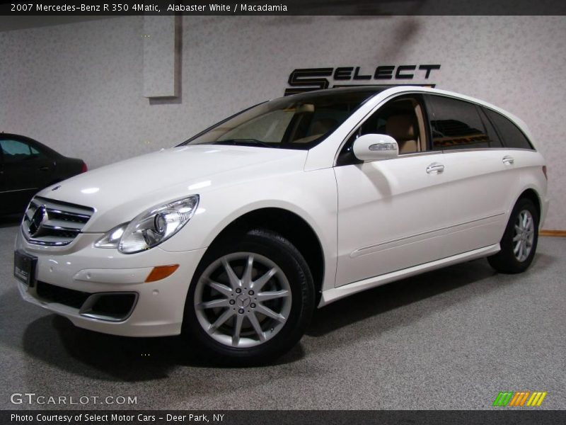 Alabaster White / Macadamia 2007 Mercedes-Benz R 350 4Matic