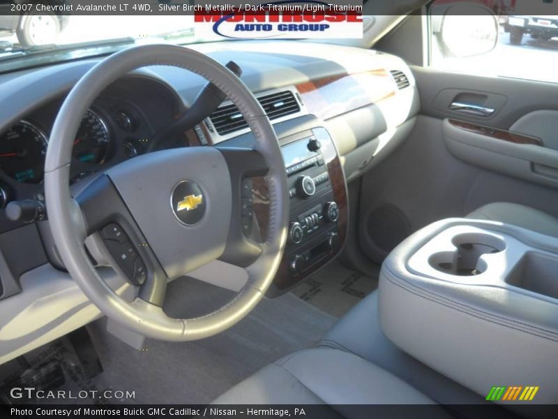 Silver Birch Metallic / Dark Titanium/Light Titanium 2007 Chevrolet Avalanche LT 4WD