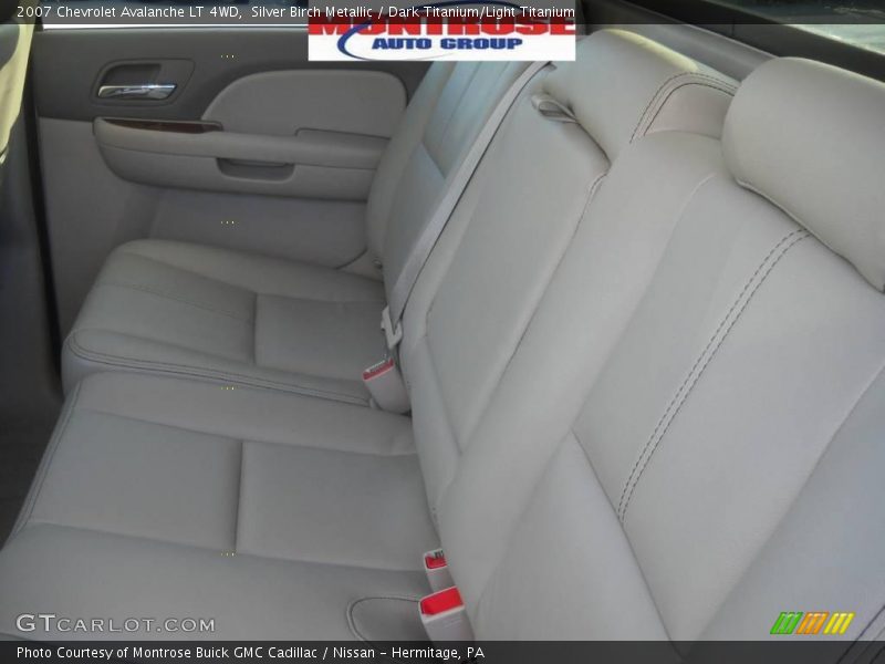 Silver Birch Metallic / Dark Titanium/Light Titanium 2007 Chevrolet Avalanche LT 4WD