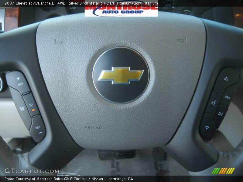 Silver Birch Metallic / Dark Titanium/Light Titanium 2007 Chevrolet Avalanche LT 4WD