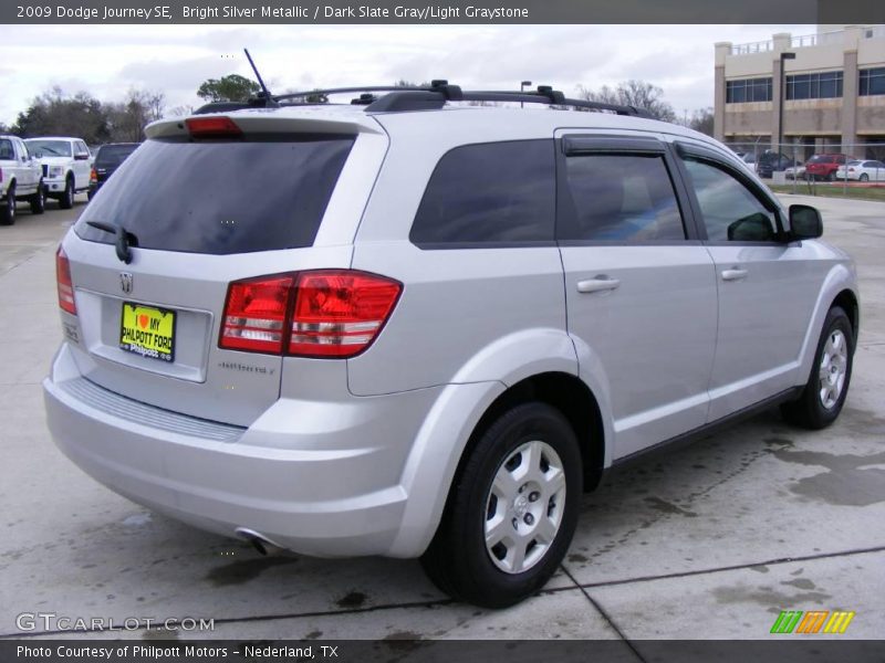 Bright Silver Metallic / Dark Slate Gray/Light Graystone 2009 Dodge Journey SE
