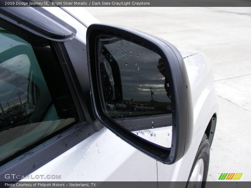 Bright Silver Metallic / Dark Slate Gray/Light Graystone 2009 Dodge Journey SE