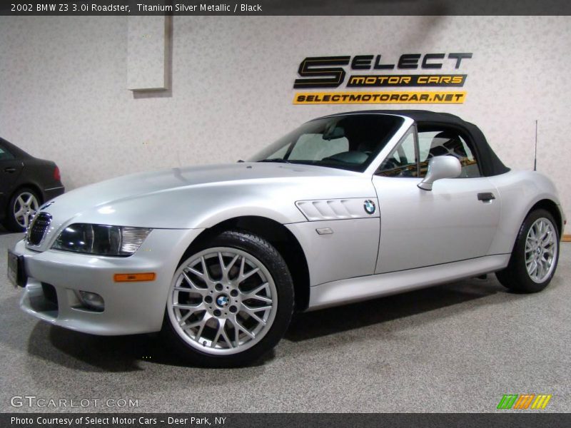 Titanium Silver Metallic / Black 2002 BMW Z3 3.0i Roadster