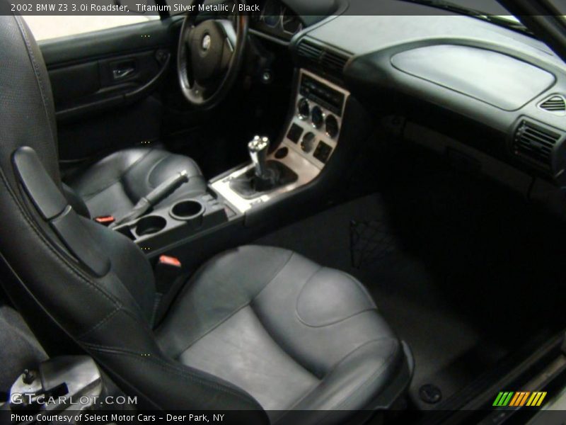 Titanium Silver Metallic / Black 2002 BMW Z3 3.0i Roadster