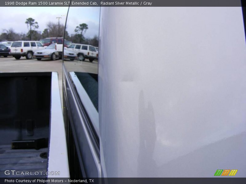 Radiant Silver Metallic / Gray 1998 Dodge Ram 1500 Laramie SLT Extended Cab