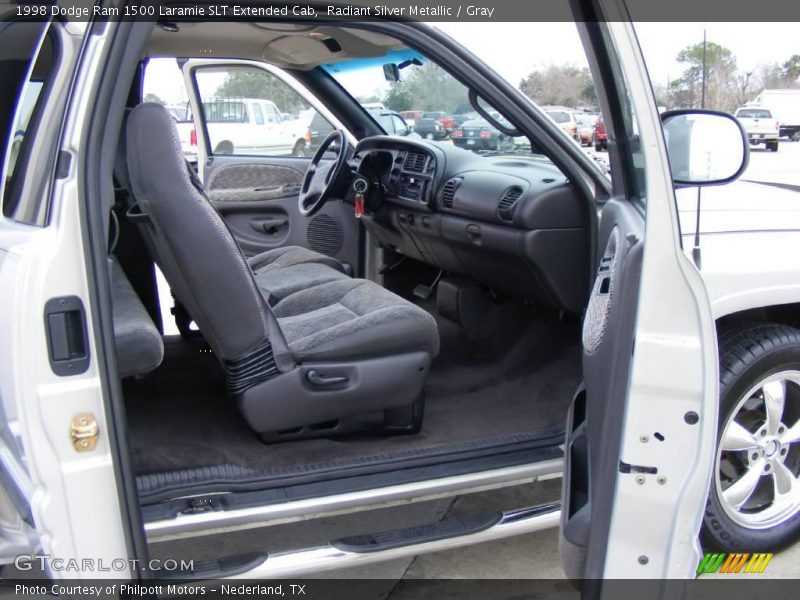 Radiant Silver Metallic / Gray 1998 Dodge Ram 1500 Laramie SLT Extended Cab