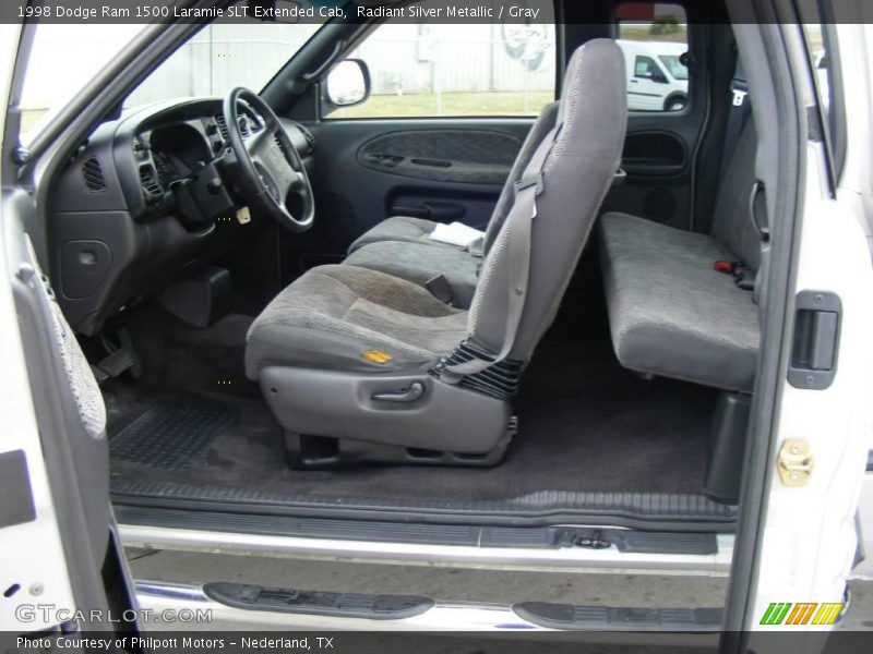 Radiant Silver Metallic / Gray 1998 Dodge Ram 1500 Laramie SLT Extended Cab