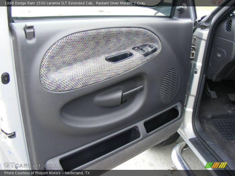 Radiant Silver Metallic / Gray 1998 Dodge Ram 1500 Laramie SLT Extended Cab
