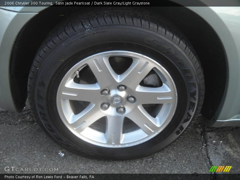 Satin Jade Pearlcoat / Dark Slate Gray/Light Graystone 2006 Chrysler 300 Touring
