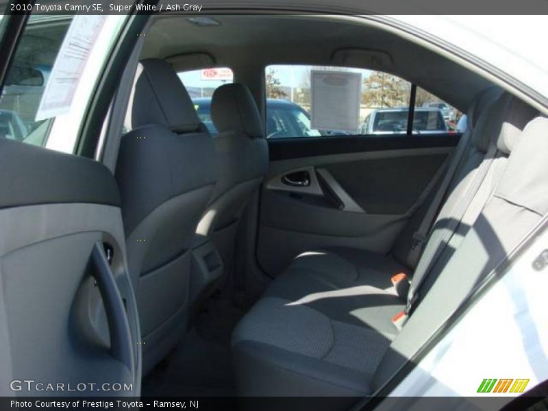 Super White / Ash Gray 2010 Toyota Camry SE