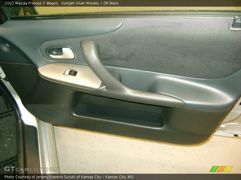 Sunlight Silver Metallic / Off Black 2002 Mazda Protege 5 Wagon