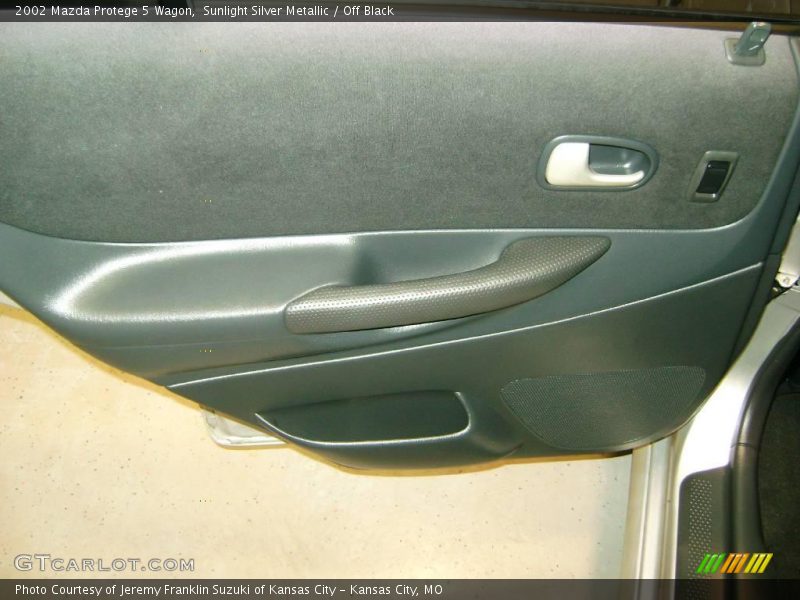 Sunlight Silver Metallic / Off Black 2002 Mazda Protege 5 Wagon