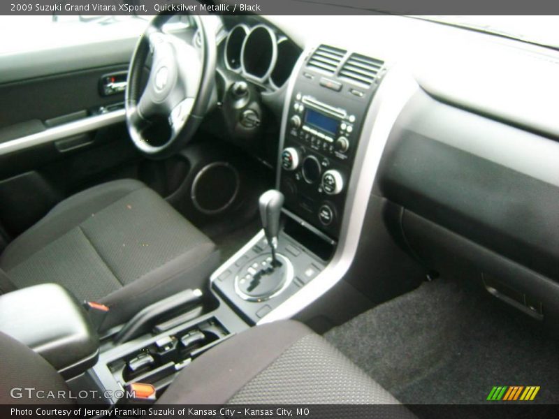 Quicksilver Metallic / Black 2009 Suzuki Grand Vitara XSport