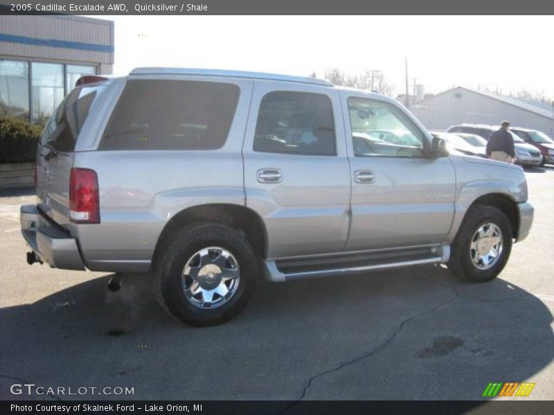 Quicksilver / Shale 2005 Cadillac Escalade AWD