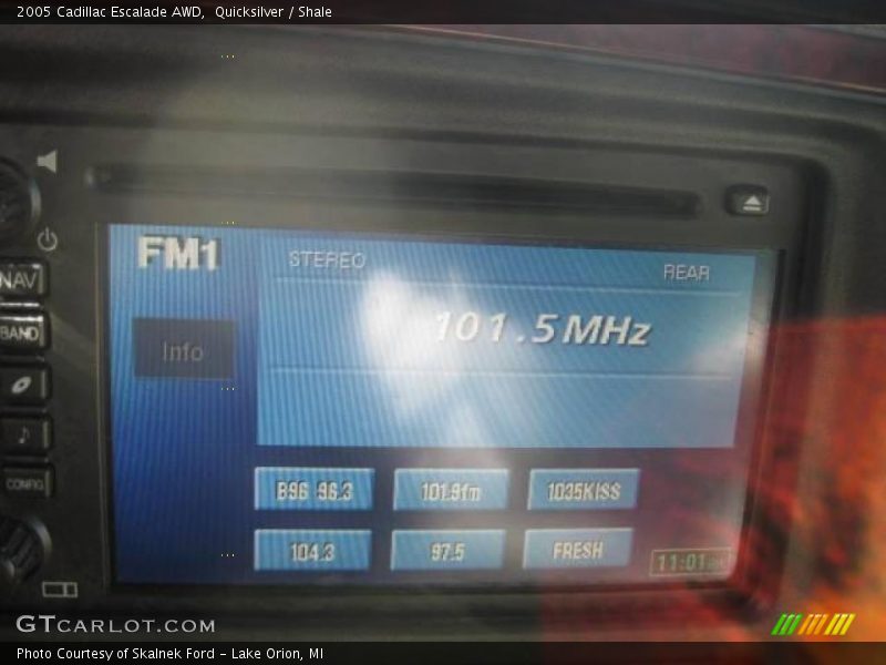 Quicksilver / Shale 2005 Cadillac Escalade AWD
