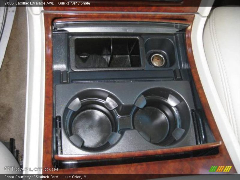 Quicksilver / Shale 2005 Cadillac Escalade AWD