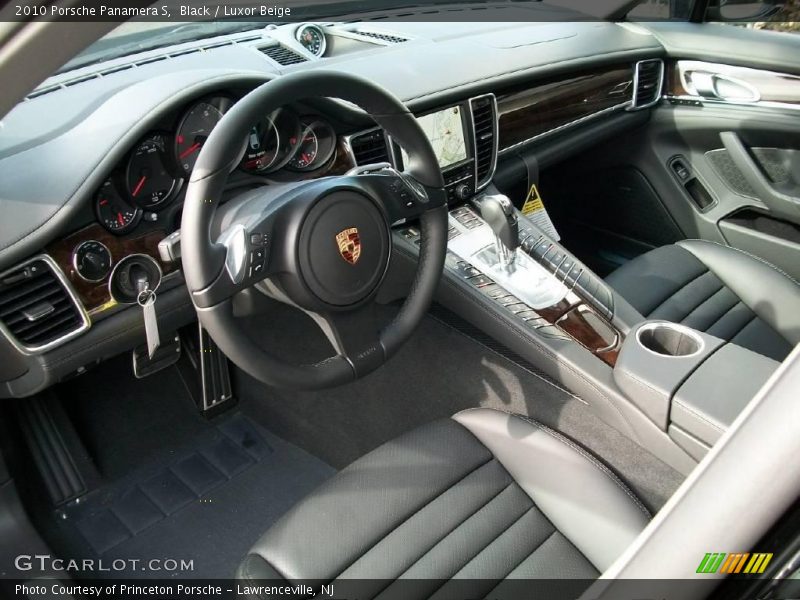 Black / Luxor Beige 2010 Porsche Panamera S