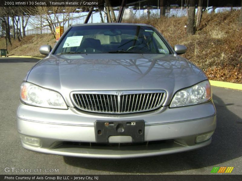 Titanium Metallic / Graphite 2001 Infiniti I 30 Sedan
