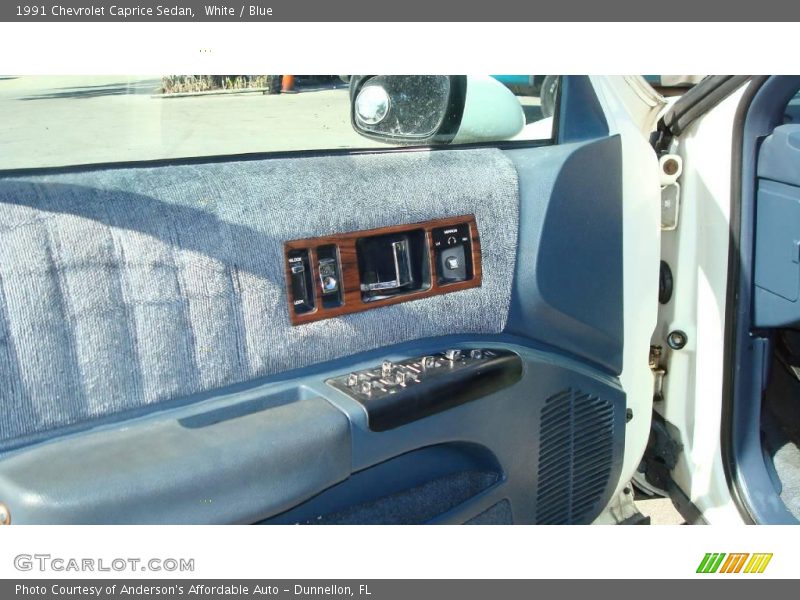 White / Blue 1991 Chevrolet Caprice Sedan