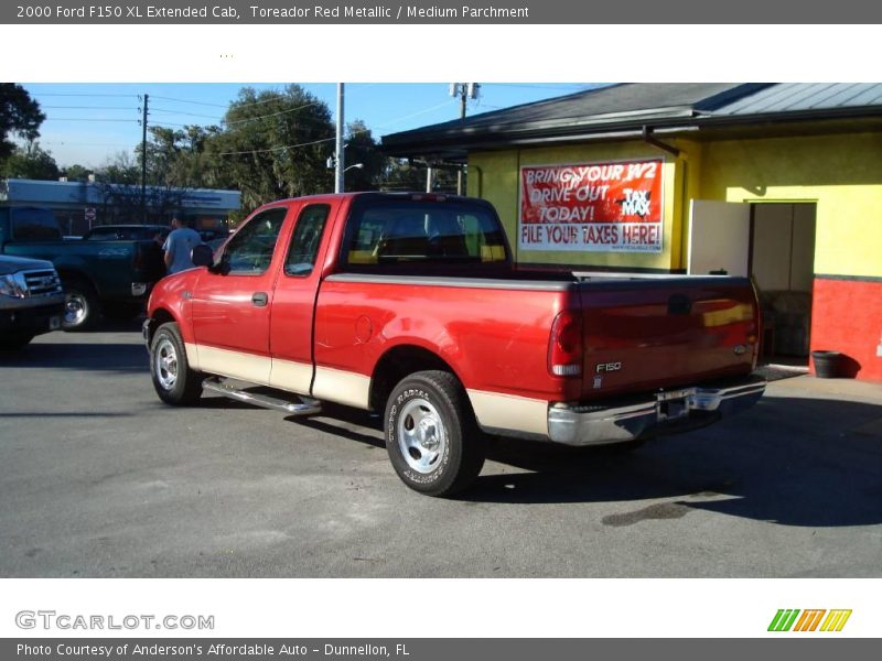 Toreador Red Metallic / Medium Parchment 2000 Ford F150 XL Extended Cab