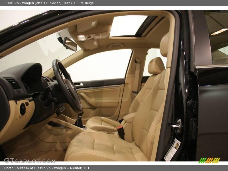 Black / Pure Beige 2006 Volkswagen Jetta TDI Sedan
