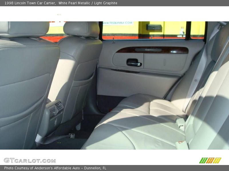 White Pearl Metallic / Light Graphite 1998 Lincoln Town Car Cartier
