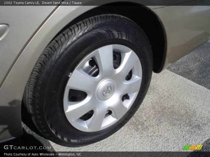 Desert Sand Mica / Taupe 2002 Toyota Camry LE