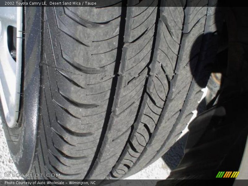 Desert Sand Mica / Taupe 2002 Toyota Camry LE