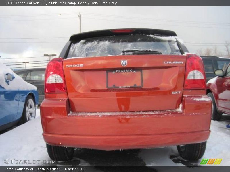 Sunburst Orange Pearl / Dark Slate Gray 2010 Dodge Caliber SXT