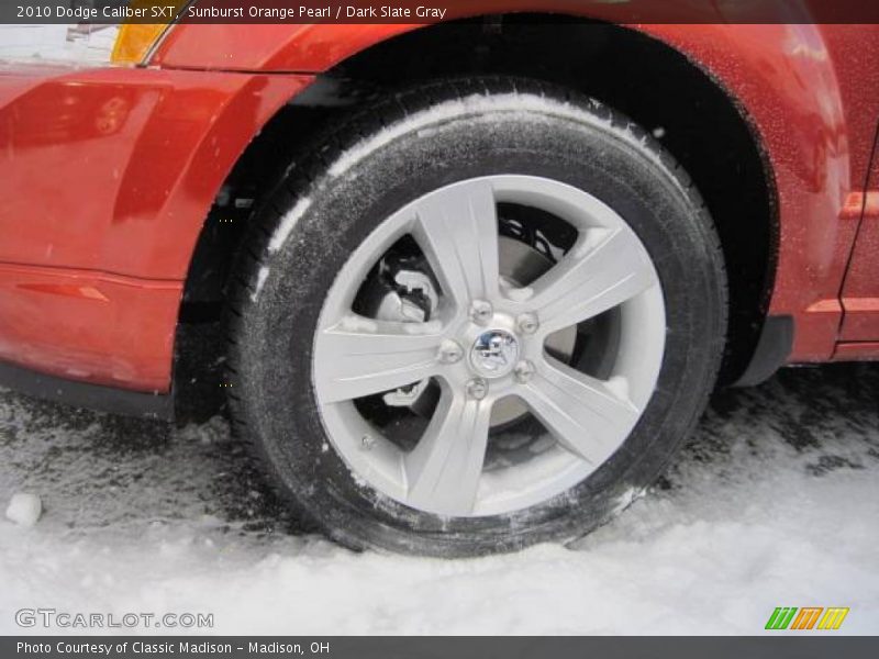 Sunburst Orange Pearl / Dark Slate Gray 2010 Dodge Caliber SXT