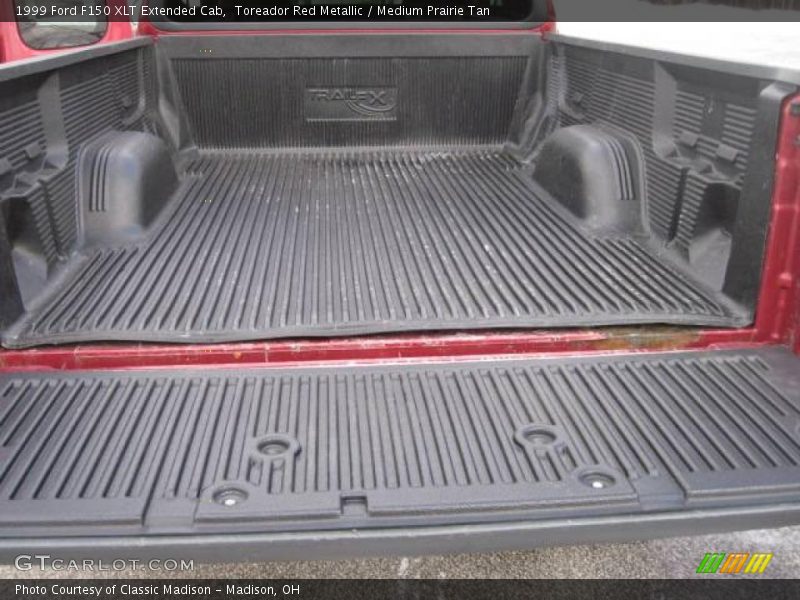Toreador Red Metallic / Medium Prairie Tan 1999 Ford F150 XLT Extended Cab