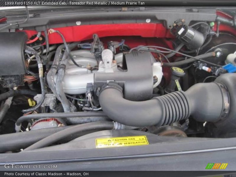 Toreador Red Metallic / Medium Prairie Tan 1999 Ford F150 XLT Extended Cab