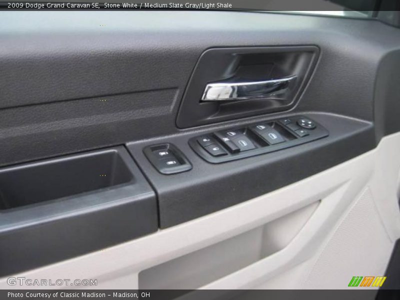 Stone White / Medium Slate Gray/Light Shale 2009 Dodge Grand Caravan SE
