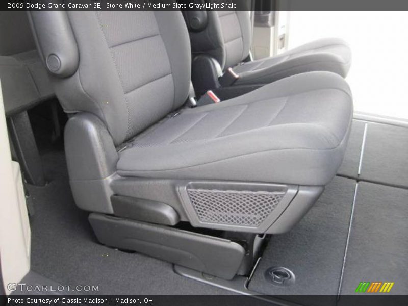 Stone White / Medium Slate Gray/Light Shale 2009 Dodge Grand Caravan SE