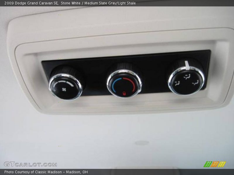 Stone White / Medium Slate Gray/Light Shale 2009 Dodge Grand Caravan SE