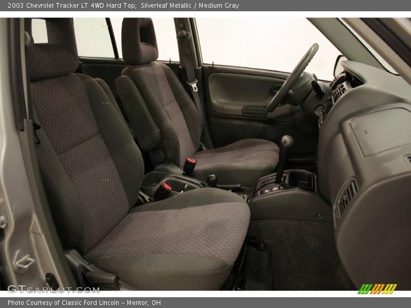 Silverleaf Metallic / Medium Gray 2003 Chevrolet Tracker LT 4WD Hard Top