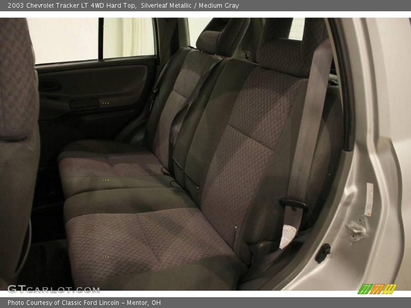 Silverleaf Metallic / Medium Gray 2003 Chevrolet Tracker LT 4WD Hard Top