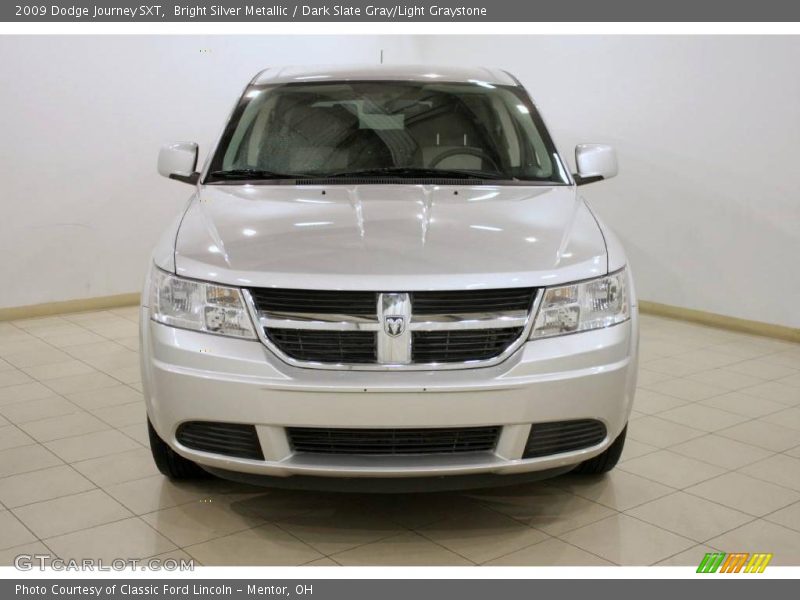 Bright Silver Metallic / Dark Slate Gray/Light Graystone 2009 Dodge Journey SXT