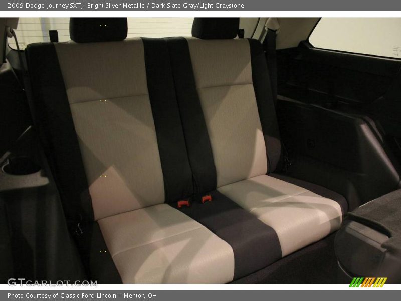 Bright Silver Metallic / Dark Slate Gray/Light Graystone 2009 Dodge Journey SXT