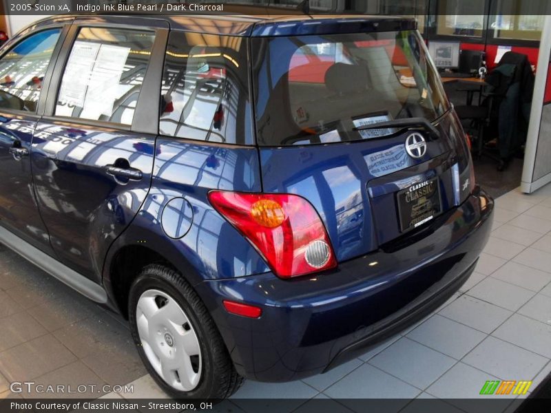 Indigo Ink Blue Pearl / Dark Charcoal 2005 Scion xA