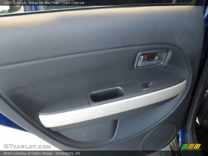 Indigo Ink Blue Pearl / Dark Charcoal 2005 Scion xA