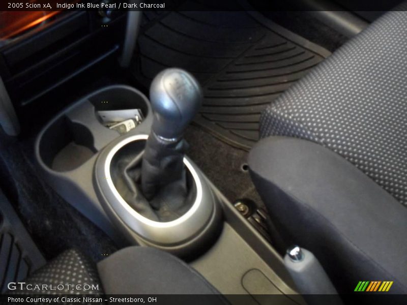 Indigo Ink Blue Pearl / Dark Charcoal 2005 Scion xA