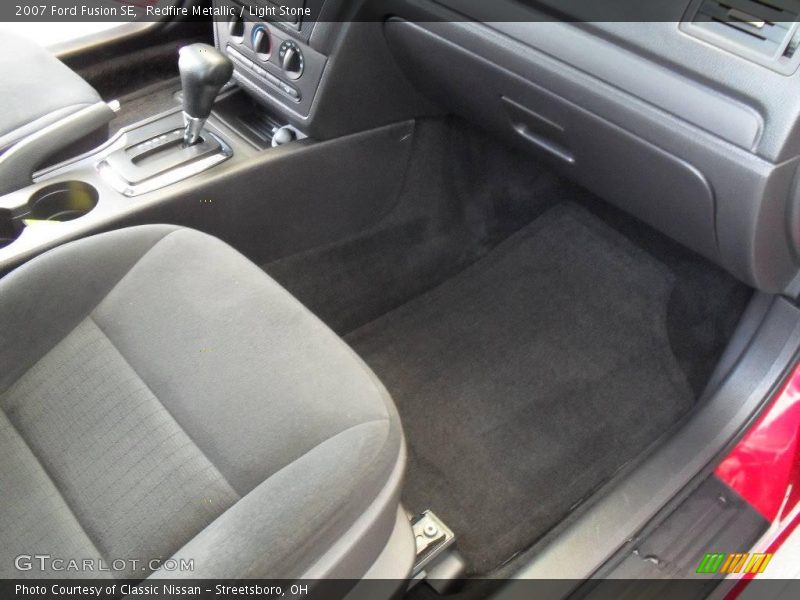 Redfire Metallic / Light Stone 2007 Ford Fusion SE